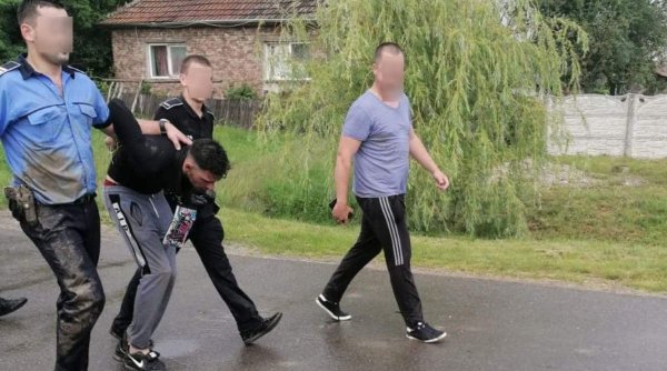 Deținutul periculos care a evadat de la Satu Mare a fost prins de polițiști