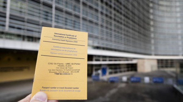 Implicaţiile certificatului de vaccinare asupra confidenţialităţii datelor, discutate în Parlamentul European