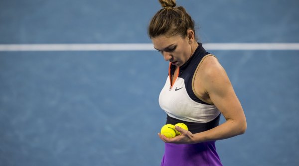 Simona Halep s-a retras din turneul de la Stuttgart: Nu vrea să își agraveze accidentarea la umărul drept