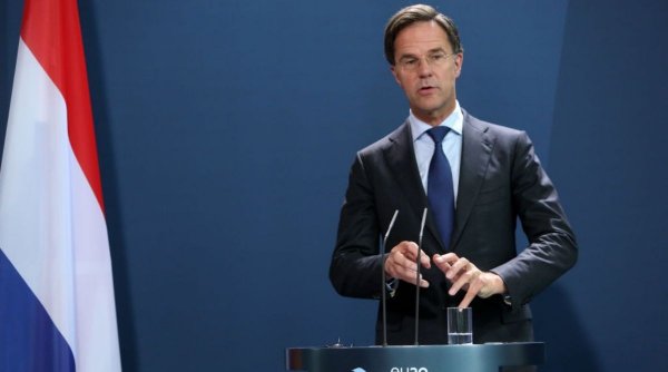 Premierul Olandei își cere scuze că a ridicat prea devreme restricțiile anti-Covid. „Am avut o judecată slabă