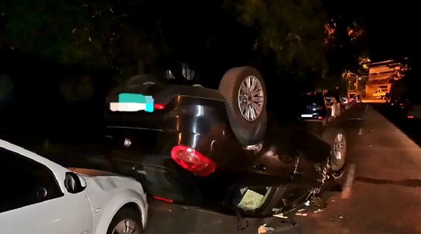 Un șofer beat a avariat 4 autoturisme parcate pe o stradă din Slobozia