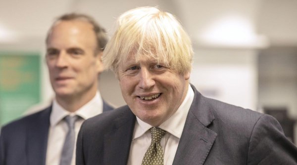 Boris Johnson anunță că situația se ameliorează în criza combustibilior