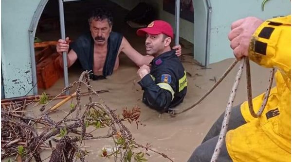 Imagini de coşmar din Corfu, după ce inundaţiile au distrus sate întregi