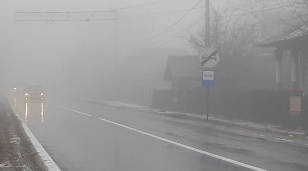 Avertizare Infotrafic de vizibilitate redusă: Ceață densă pe DN6