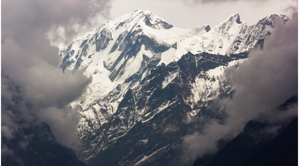 Gheţarii din Himalaya ar putea să dispară până în 2100 