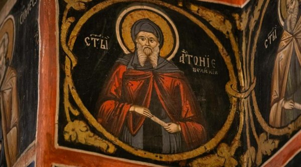 Calendar ortodox 17 ianuarie 2022. Sărbătoare cu cruce neagră de Sfântul Antonie cel Mare