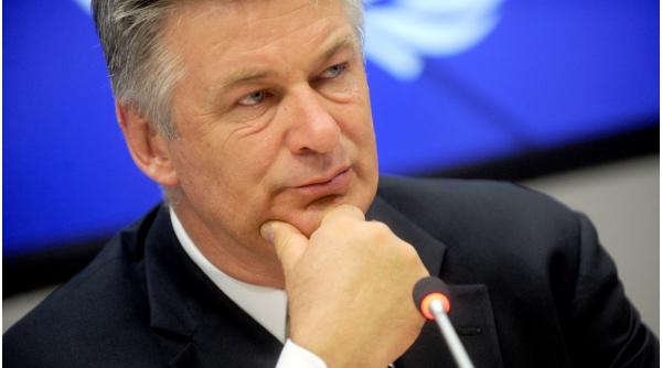 reactie alec baldwin aflare veste halyna hutchins murit dezvaluita nou videoclip reactie alec baldwin aflare veste halyna hutchins murit dezvaluita nou videoclip