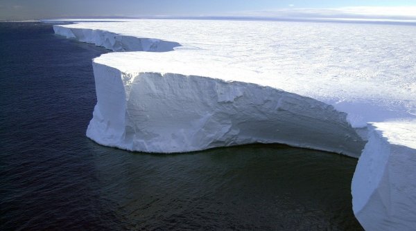 O încălzire globală cu peste 2 grade Celsius ar provoca un dezastru în Antarctica: 