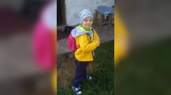 L-ați văzut? Copil de 9 ani, din satul Ogrea, județul Dâmbovița, dispărut de acasă | Dacă îl vedeți, sunați la 112