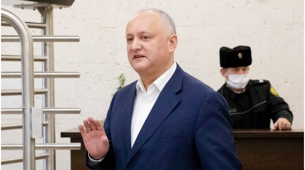 Fostul președinte moldovean Igor Dodon a fost eliberat din arest la domiciliu