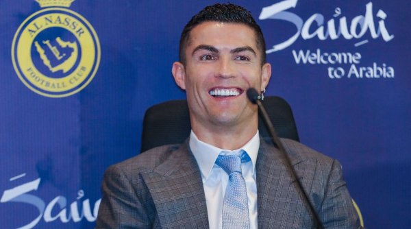 Cristiano Ronaldo a încurcat țara în care joacă și a uitat sloganul echipei, la prezentarea oficială de la Al-Nassr