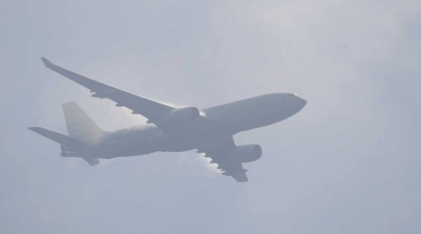 Un avion cu 72 de persoane s-a prăbușit în Nepal. La bord erau și doi bebeluși