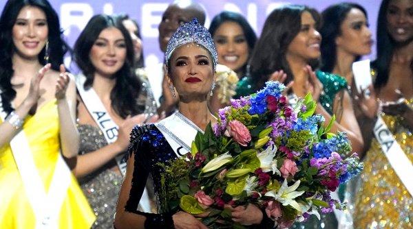 Miss Univers 2023: O americancă a devenit cea mai frumoasă femeie din lume
