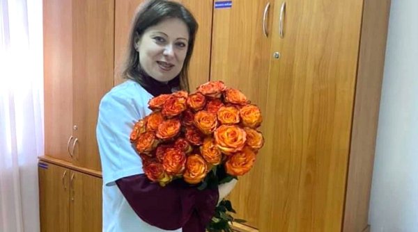 Zeci de medici de la Spitalul Judeţean Suceava o susţin pe şefa de la Oncologie acuzată că a luat şpagă de la bolnavii de cancer
