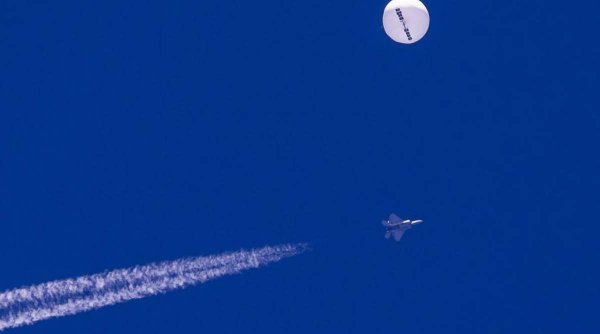 Armata SUA a doborât un obiect neidentificat care zbura la mare altitudine deasupra statului Alaska