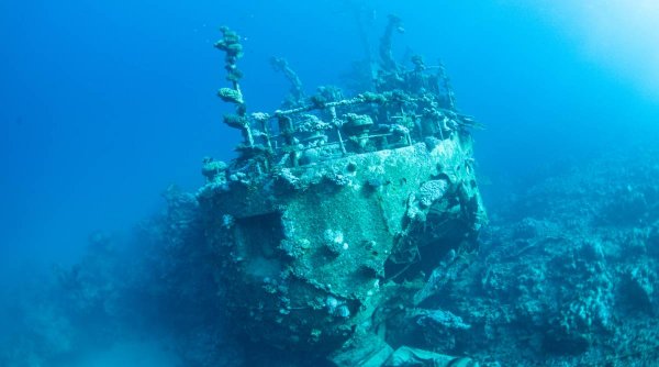 Comoară descoperită într-o navă scufundată de 170 de ani | Butoaie cu whiskey de sute de milioane de dolari