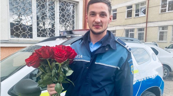 Cerere în căsătorie de Ziua Femeii, după o oprire în trafic a polițiștilor de la Rutieră, în Neamț. Viitorul mire a organizat surpriza cu agenții
