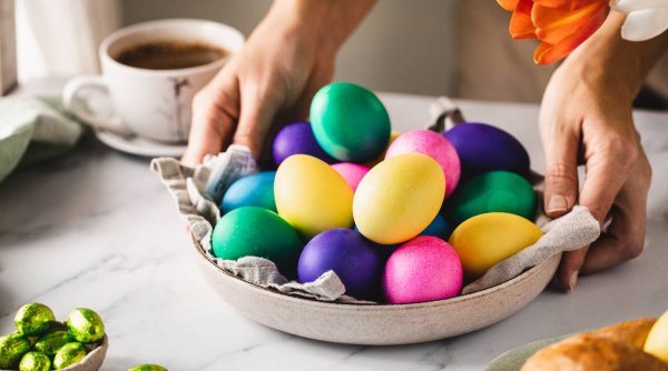 Metoda Savetei Bogdan de vopsire a ouălor de Paște: 