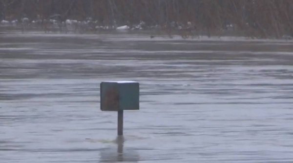 Alertă hidrologică: Pericol de inundaţii în mai multe regiuni ale României