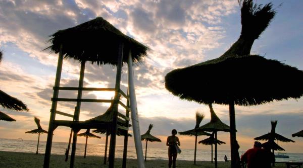 holera simptome baraj ucraina marea neagra