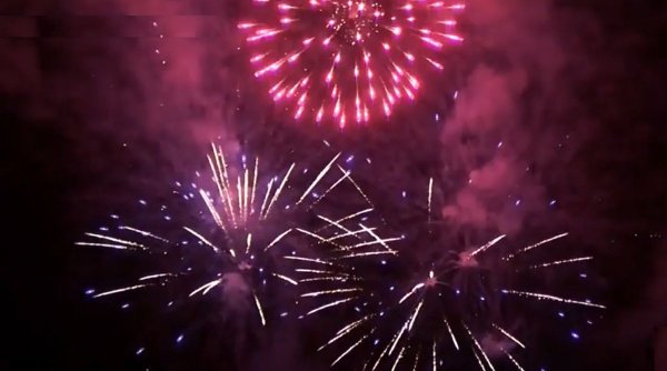 Franța interzice artificiile și alte pirotehnice de Ziua Națională, de teama unor noi violențe