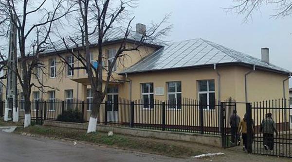 comuna romania in fiecare zi se naste un copil