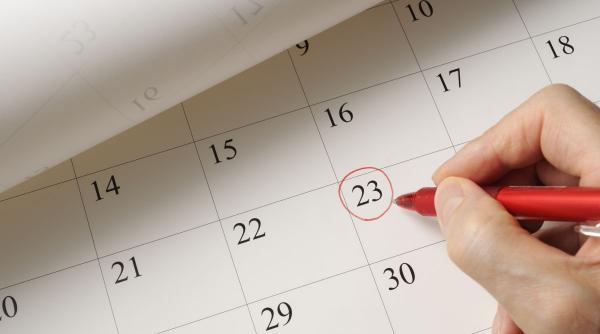 noua minivacanta romani noiembrie decembrie 2023 patru zile libere