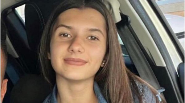 O româncă din Spania este acuzată că a ascuns în lada canapelei o fată de 15 ani, dispărută de cinci zile
