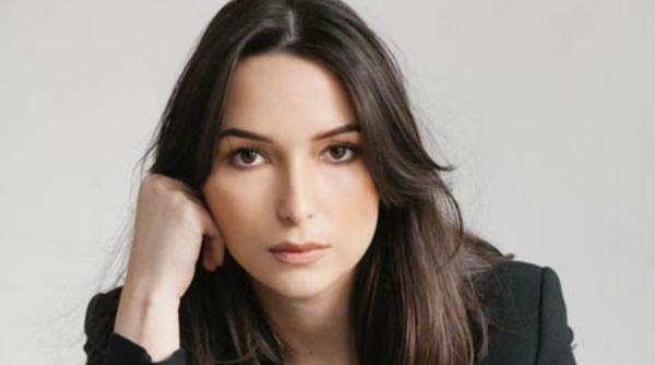 fosta sefa a icr londra a dat mae in judecata