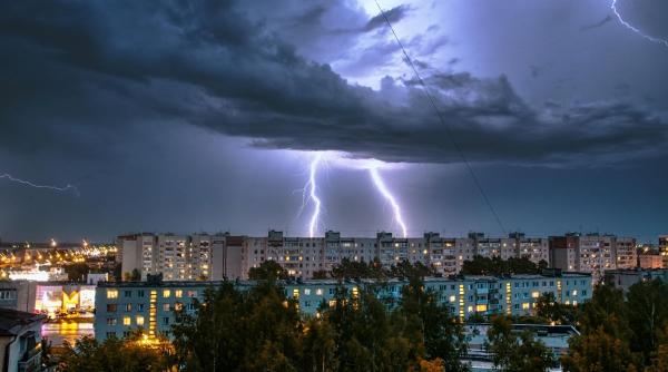 avertizare meteo anm vijelii ploi torentiale harta zone afectate fenomene extreme