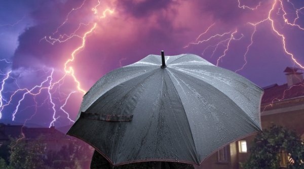 Cod roșu de ploi și vijelii! Lista localităților vizate de avertizarea meteo ANM imediată
