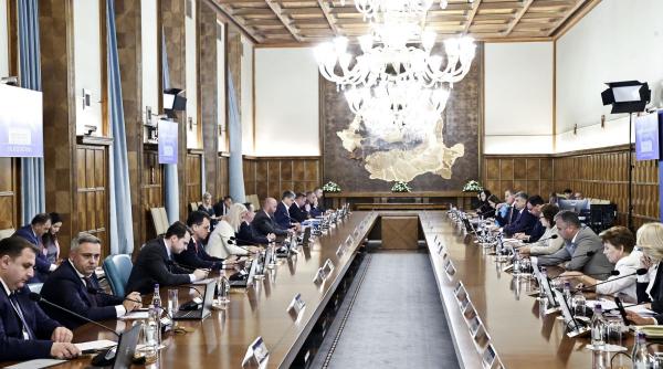 facias avertisment guvern ordonanta austeritatii