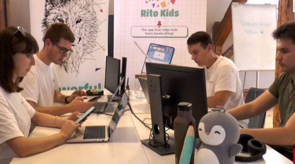 Aplicația creată de tineri români care îi învață pe copii să scrie: ”Am reușit să obținem aproximativ 70.000 de euro din concursuri”