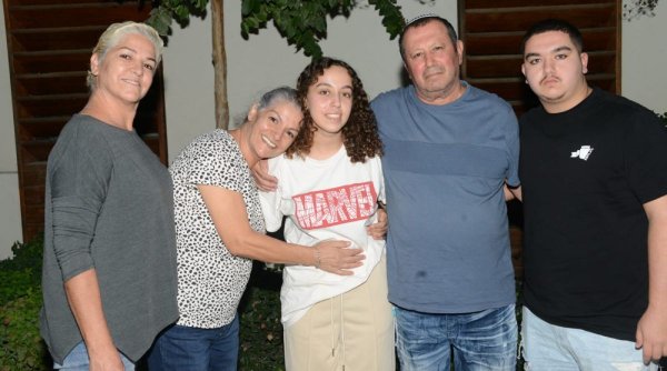 O tânără din Israel, soldat în armată, răpită şi dusă în Fâşia Gaza a fost eliberată şi s-a întors la familie