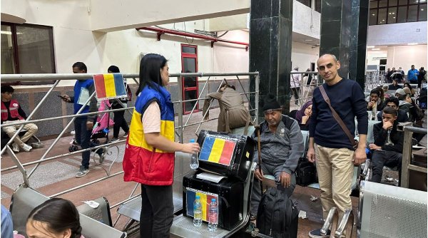 MAE: ”Un grup de 12 cetățeni români și membri de familie au fost evacuați din Fâșia Gaza”