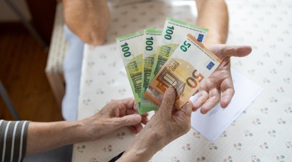 Bani în plus la pensie pentru această categorie de români | Anunţul Ministrului Muncii