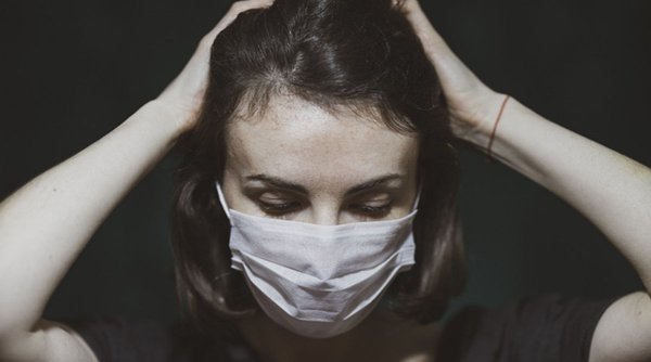Spitalele din România care reintroduc obligativitatea purtării măștii, din cauza cazurilor de gripă și COVID-19