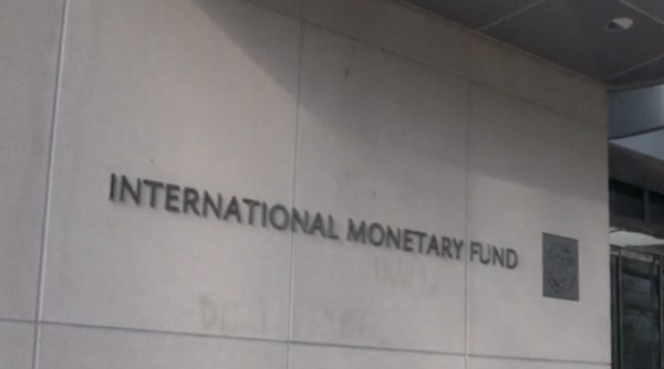 FMI vine în România să vadă de unde scoate Guvernul bani pentru majorarea pensiilor | 