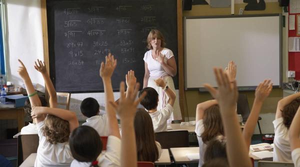 sanctiuni profesori meditatii elevi clasa