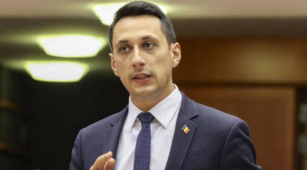 scandal usr vlad gheorghe suspendat fals