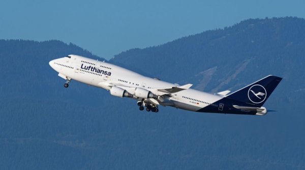 Greva companiei aeriene Lufthansa afectează peste 100.000 de pasageri. Călătorii, avertizați să nu vină la aeroport