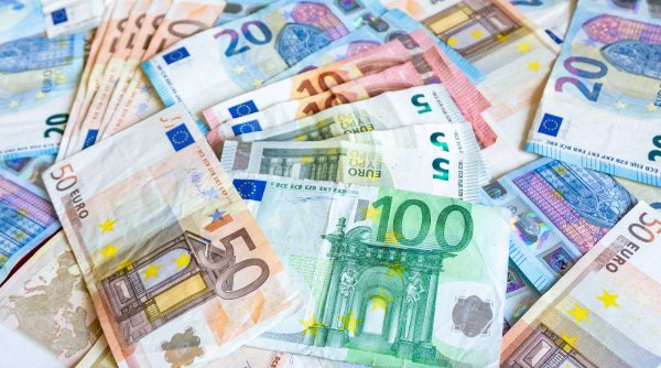 Bani pentru înființarea unei afaceri  | Românii pot obține finanțări în valoare de 300.000 de euro
