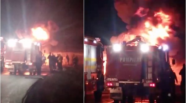 Incendiu violent la o cisternă răsturnată, care transporta 40 de tone de motorină, în județul Brăila. Șoferul ar fi murit carbonizat