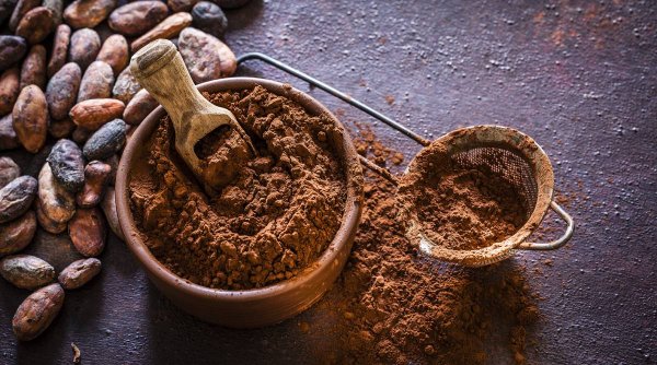 Preţuri record la cacao, din cauza fenomenului El Nino. Producția de ciocolată va fi direct afectată