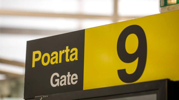 salariu aeroporturi romania