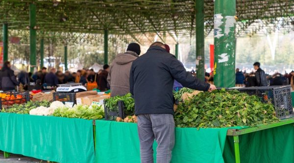 Cât costă spanacul în piețele din România. Prețul plătit pentru un kilogram