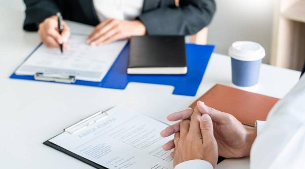 companie gigant angajari romania salarii colosale