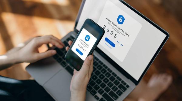 romani fraude online metoda protejare bani card