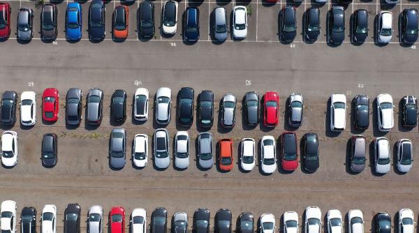 smmt masini culoare risc accidente