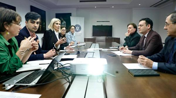 castelul peles pelisor lista patromoniul mondial unesco ministrul culturii